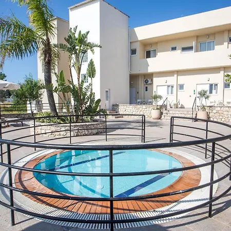 Olevia Comfort 3* Φαληράκι