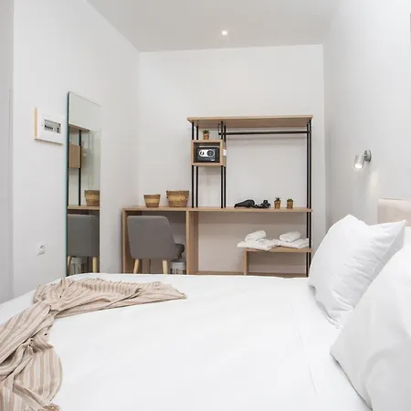 Olevia Comfort Bed and Breakfast 3*