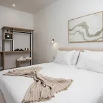 住宿加早餐酒店 Olevia Comfort 法里拉基