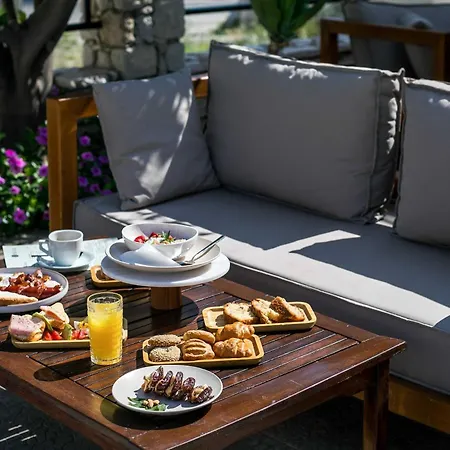 Olevia Comfort Bed & Breakfast 3*