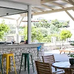 Olevia Comfort Bed and breakfast 3*