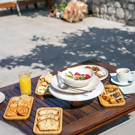 Olevia Comfort B&B 3*