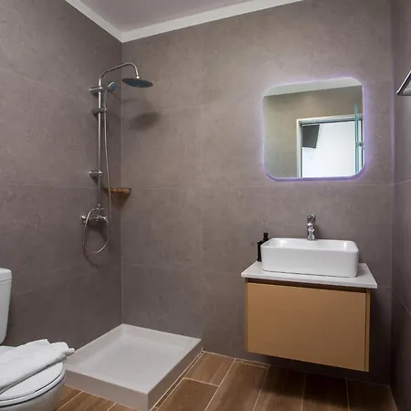 Olevia Comfort לינה וארוחת בוקר 3*