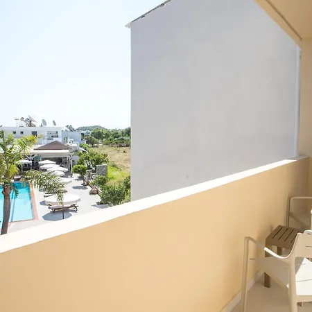 לינה וארוחת בוקר Olevia Comfort 3*